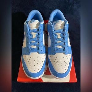 🔥Women’s Nike University Blue and White Dunk Low Retro- NEVER WORN🔥